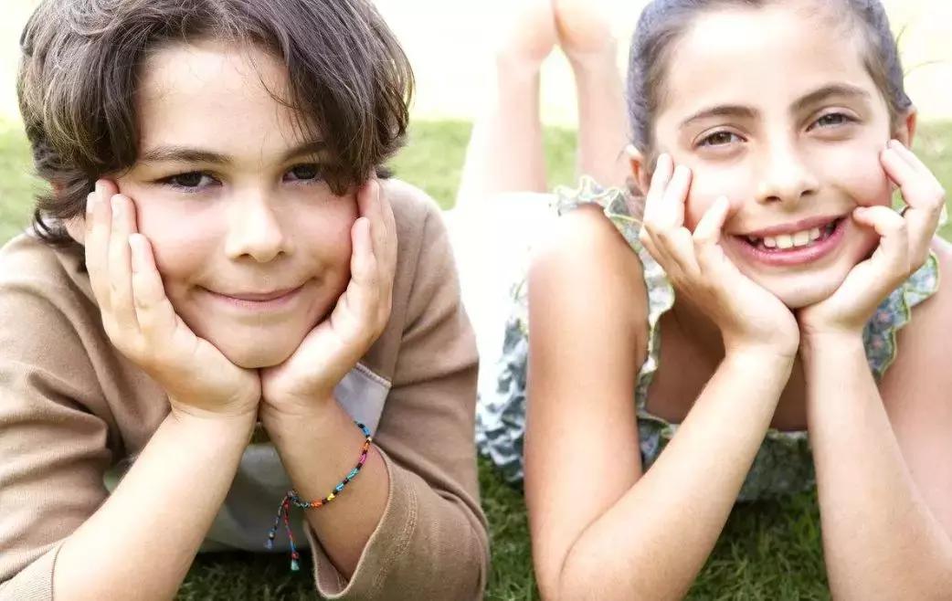 青春期性格偏激如何自愈,青春期偏执型的怎么疏导