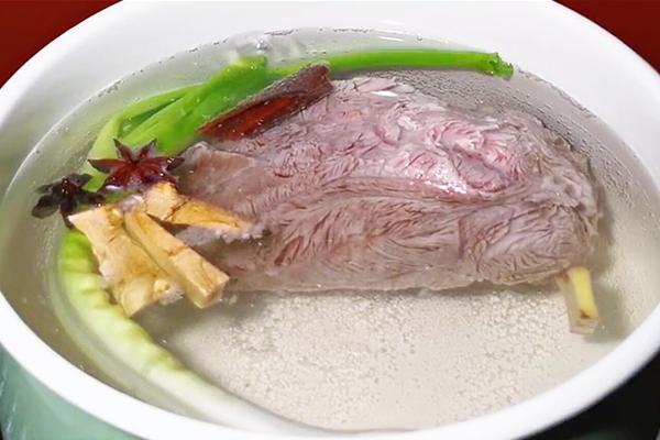 朝鲜冷面正宗做法汤汁配方,朝鲜冷面酸甜口做法