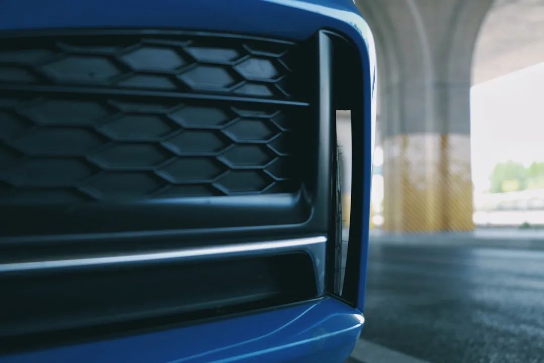 奥迪a540quattro,奥迪a52010款