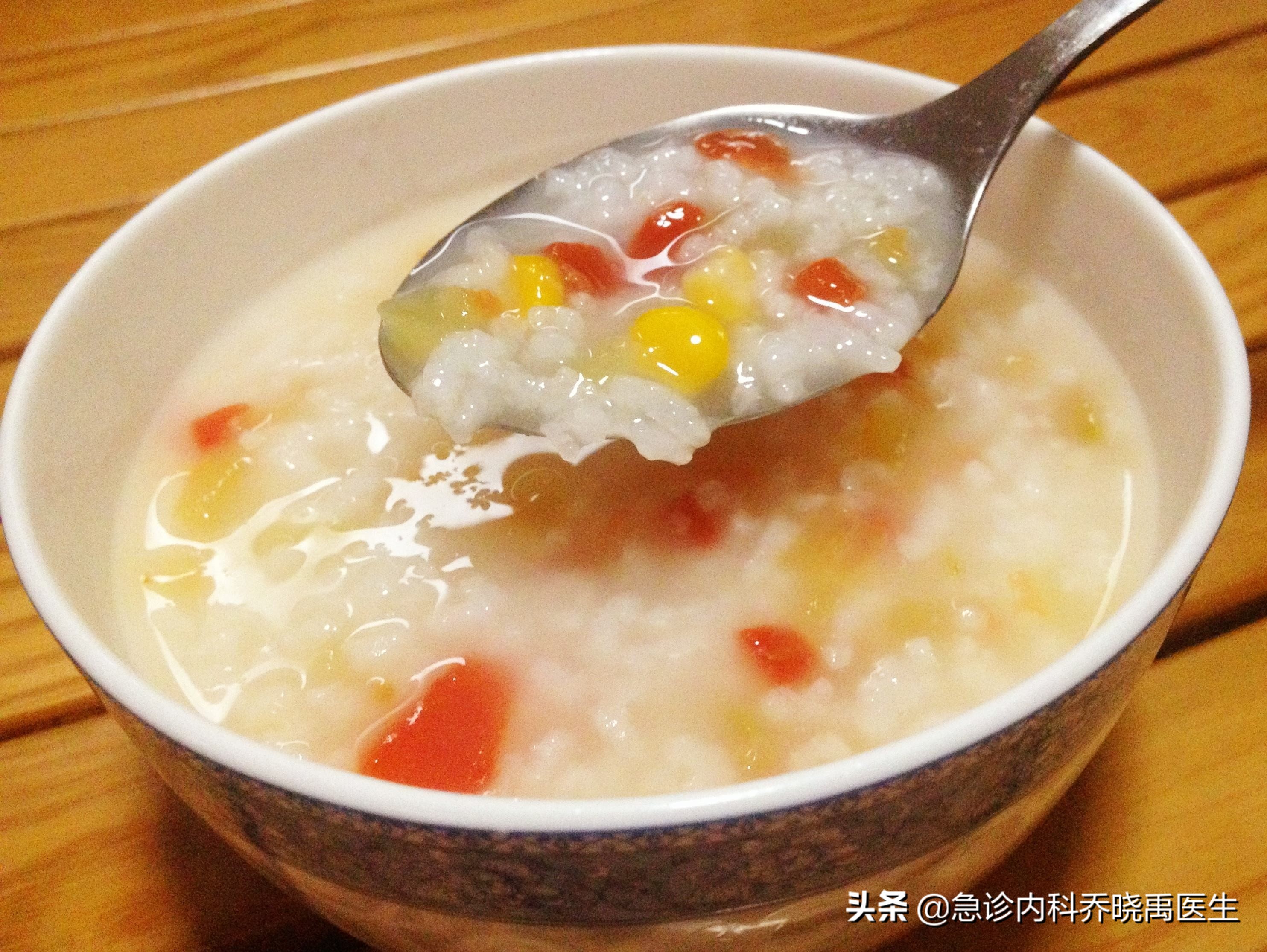 早上喝粥养胃还是晚上喝粥养胃,喝粥不养胃那到底吃什么养胃