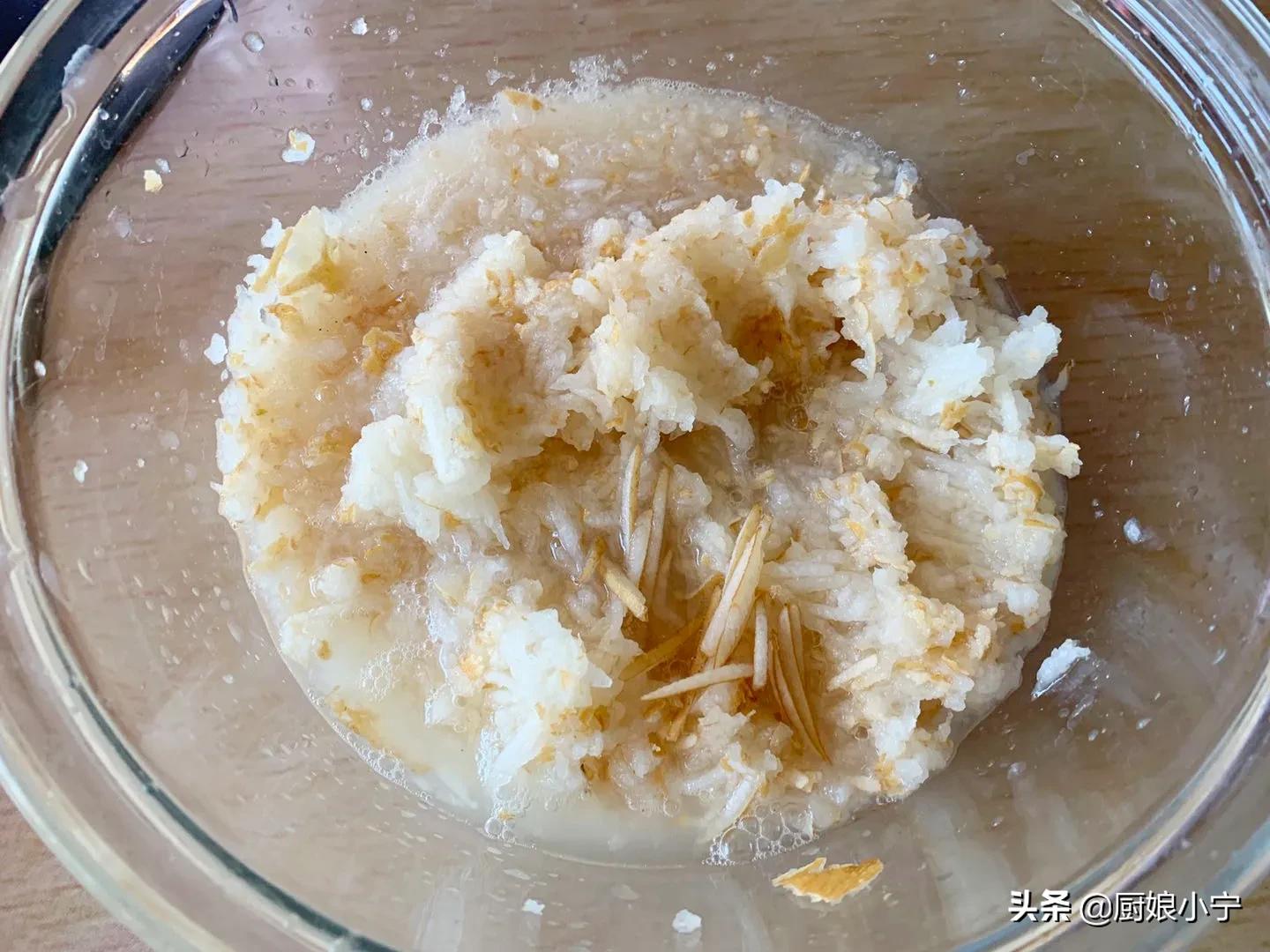 香甜秋梨膏手工熬制不添加防腐剂,雪梨传统熬制秋梨膏