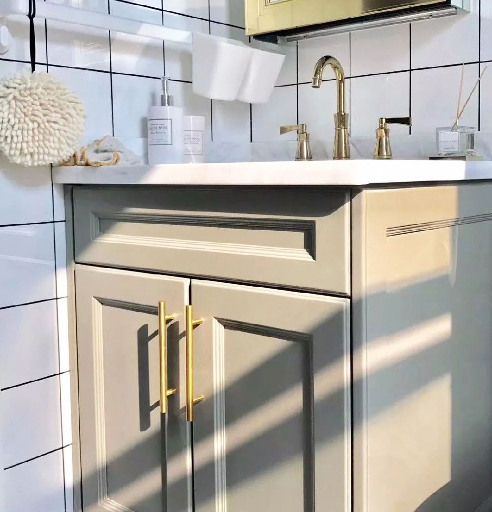 选浴室柜给我们带来的好处,选款好的浴室柜