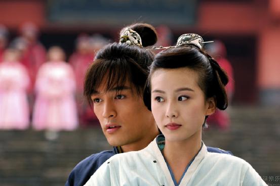 胡歌刘诗诗是唐人影视的艺人吗,以前的演员胡歌刘诗诗