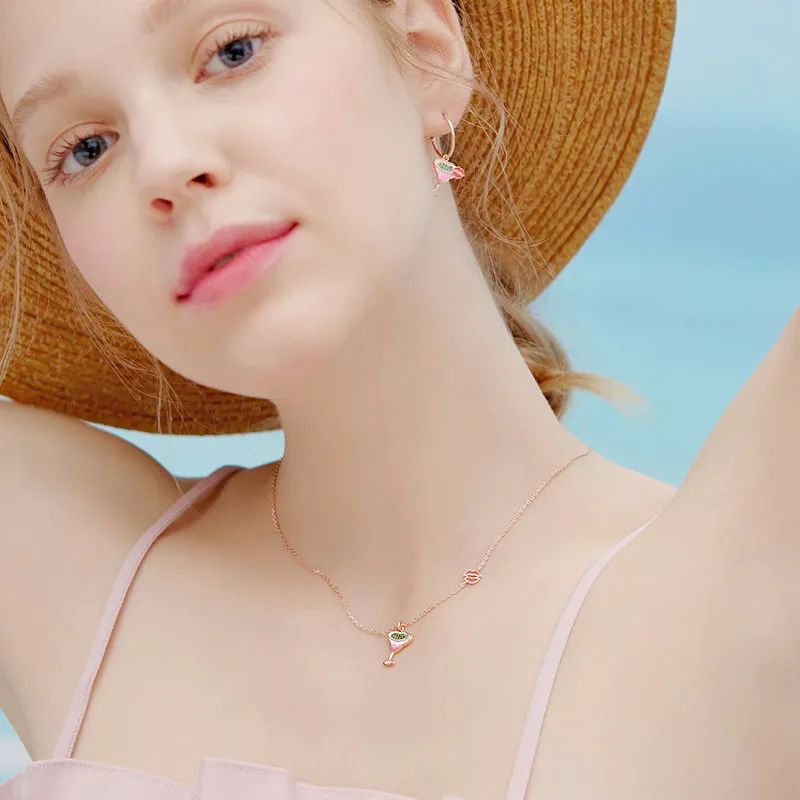 金晨为什么叫大喜啊,金晨手上的红绳是什么