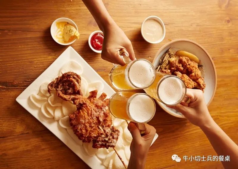 从神坛跌落的韩国鸡，油炸加酱料，步入寻常百姓家