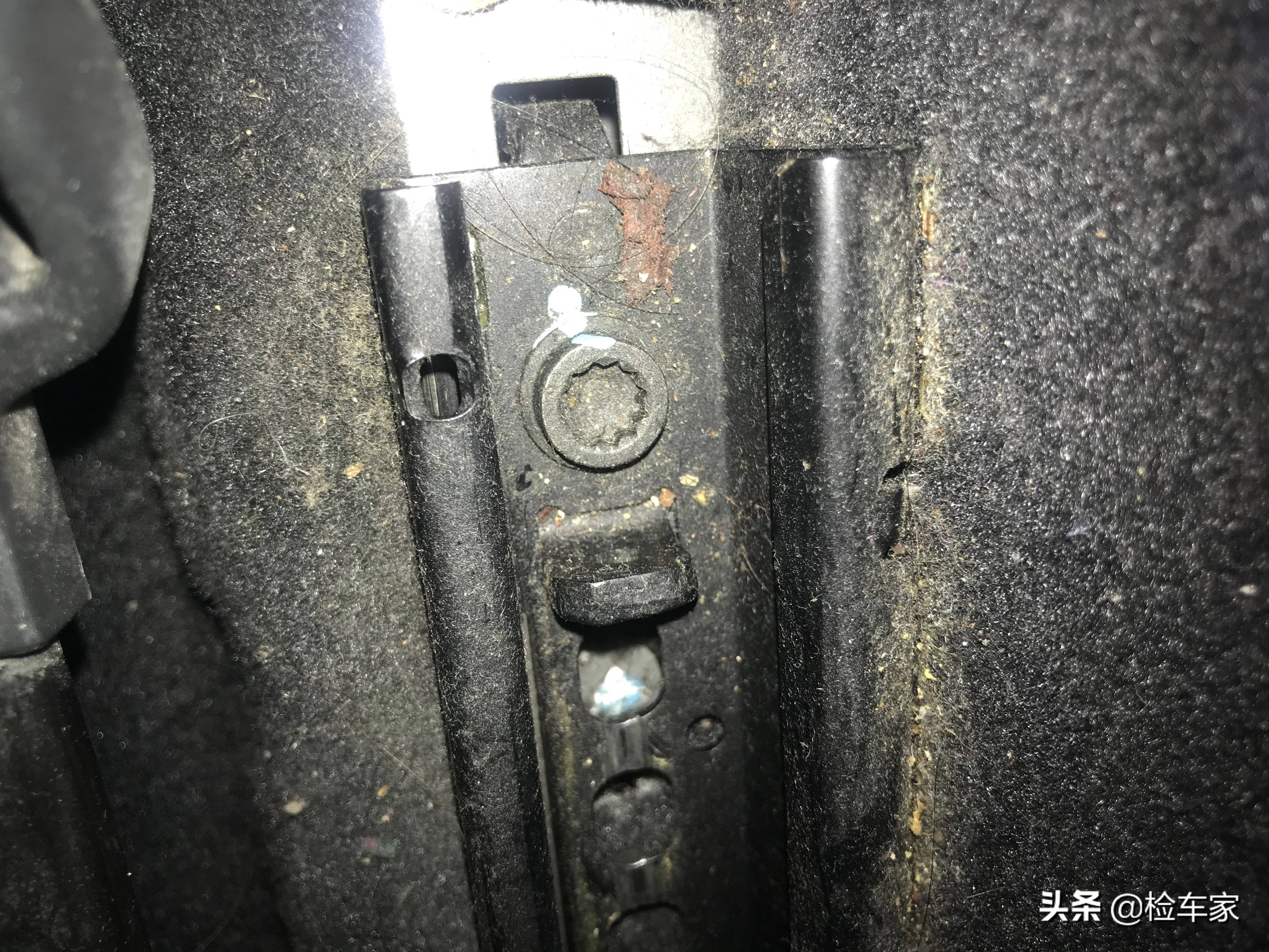 大众速腾车主最新评价,网友2012款速腾断轴解决方案