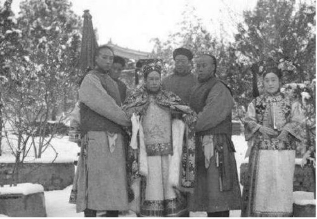 清朝带刀侍卫御用刀,大清带刀侍卫有多厉害