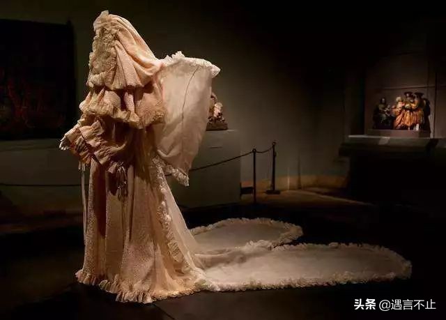 优衣库联名utt恤,优衣库联名彼得兔短袖