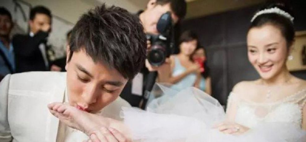 李小璐17岁出道即巅峰,30岁李小璐图片