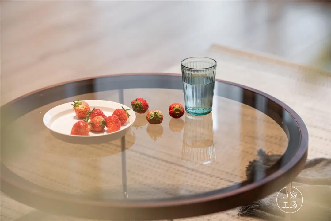 89㎡出租屋“变身”日式极简美宅,无主灯+藤编原木,玩出新花样