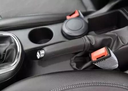 手刹被冻住了怎么解决,手刹冻住怎么彻底解决