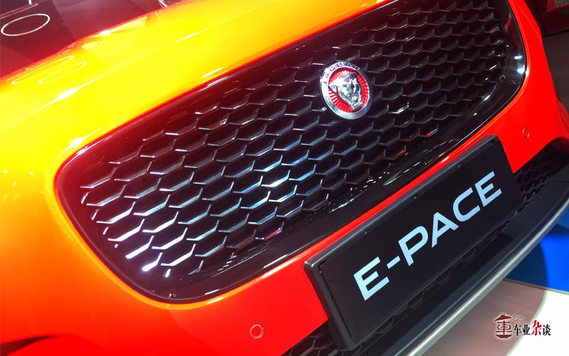 新款捷豹e-pace街拍,全新捷豹e-pace英国赛车绿