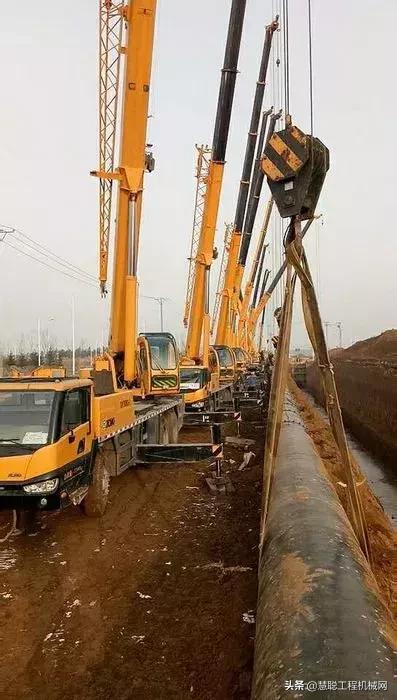 徐工1800吨吊车工地全过程,徐工12000吨巨无霸吊车