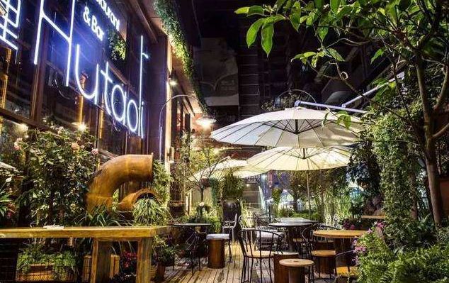 夜游淄博网红打卡地有哪些,淄博最火的烧烤网红打卡地位置