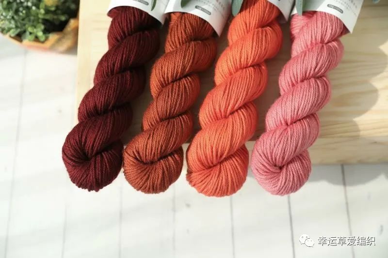 秋冬亲子装品牌,秋冬亲子装一家三口