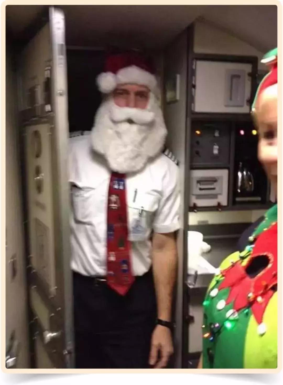 空姐在飞机上的坐姿,空姐坐飞机的奇葩经历