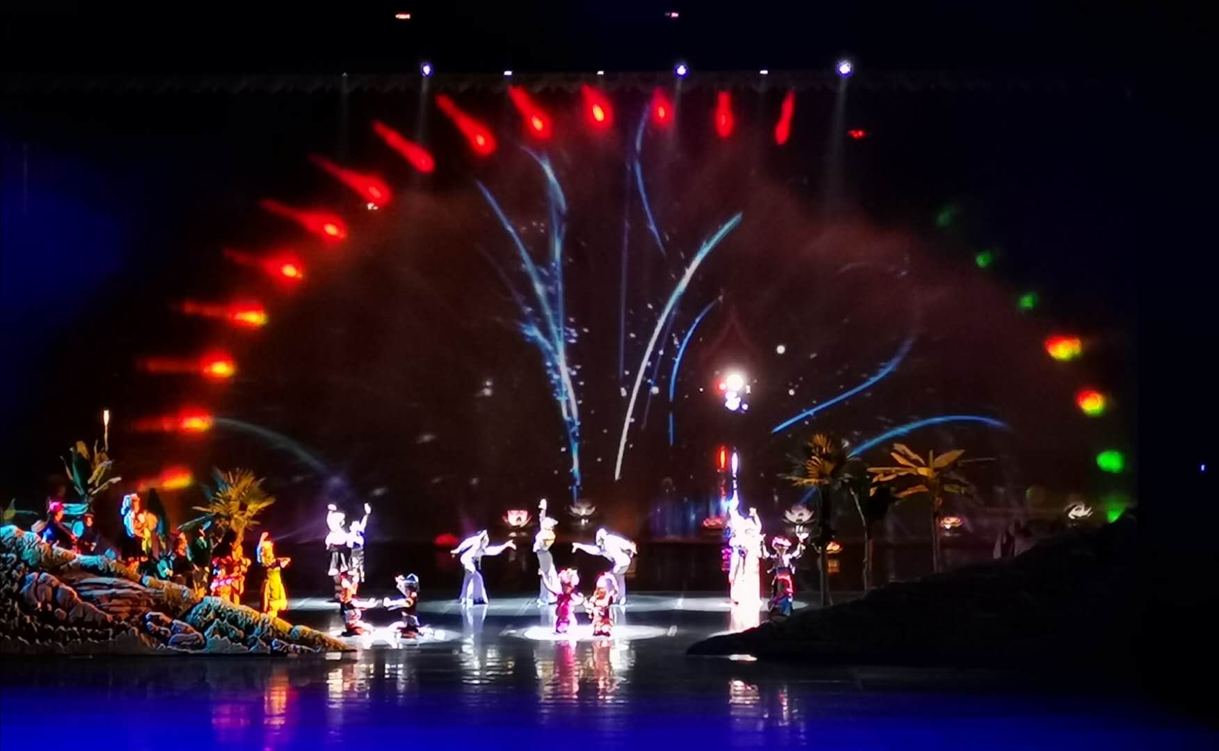 了解西双版纳的风俗和民族文化,西双版纳哈尼族特色民族文化