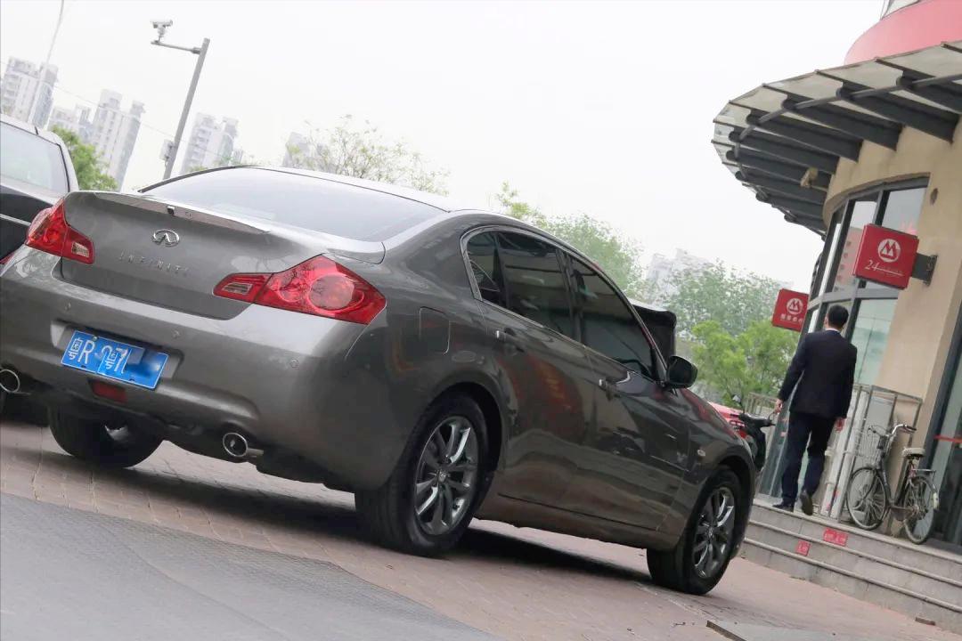 英菲尼迪g37s翻新,翻新英菲尼迪q70l