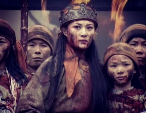 洪二代走难有多倒霉？衣服被抢，帮人赶鸭子、卖咸鱼、掏粪、炒菜