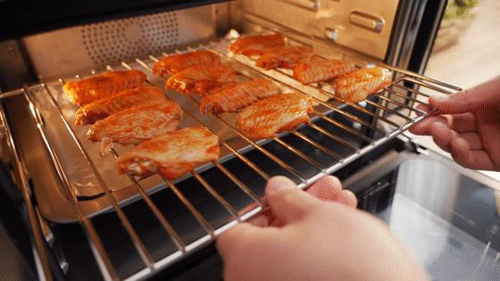 奥尔良烤翅孔做法,奥尔良烤鸡腿厨师教学