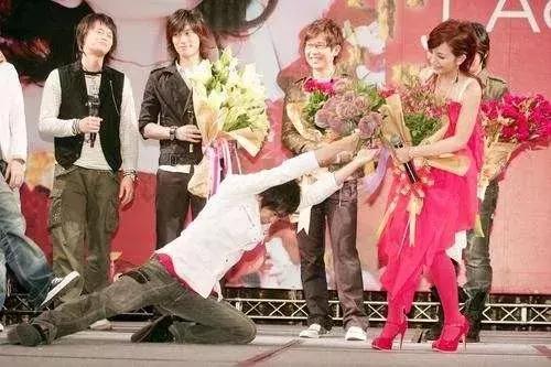 梁静茹陈淑桦对唱,梁静茹陈嘉桦