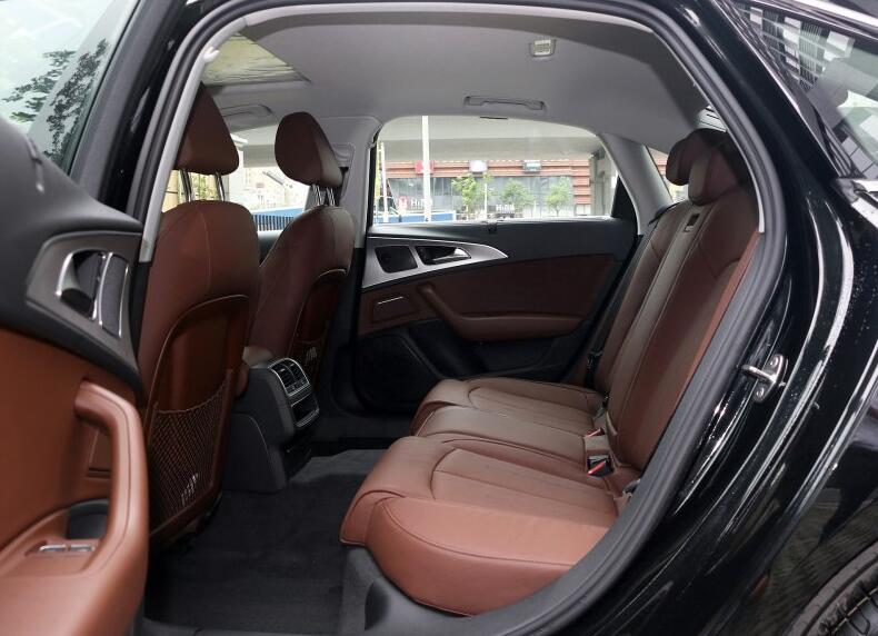 新款a6l顶配二手车,28万的奥迪a6l2023款