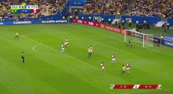 美洲杯精彩时刻,美洲杯小罗现身看梅西