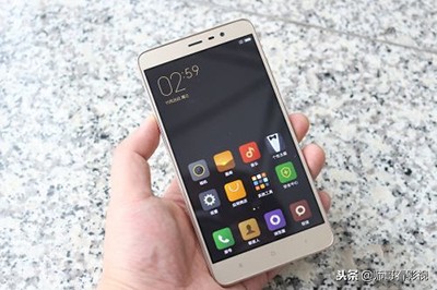 用三年不卡的手机都什么型号,用三年不卡的手机有哪些