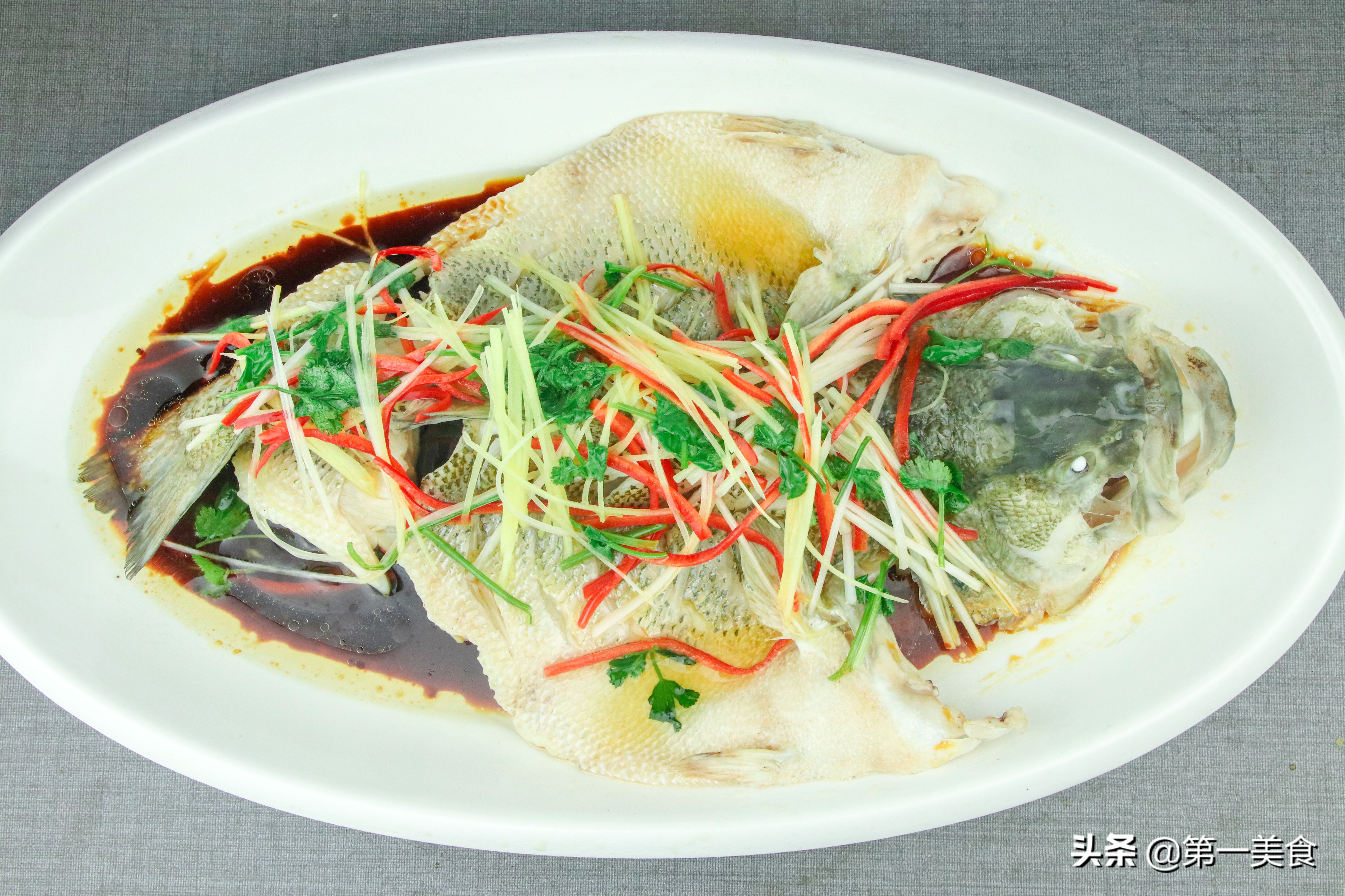 家庭清蒸鲈鱼蒸多长时间最合适,清蒸鲈鱼蒸多长时间比较好