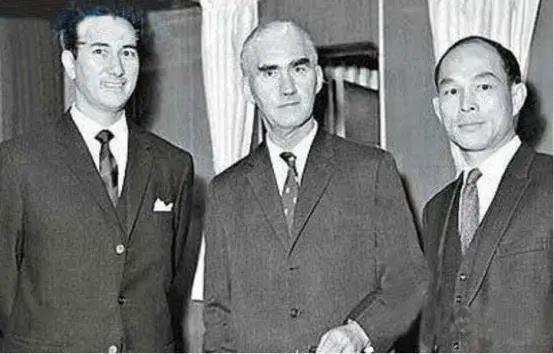 赌王七个美貌的女人,赌王的4位太太中谁最受宠