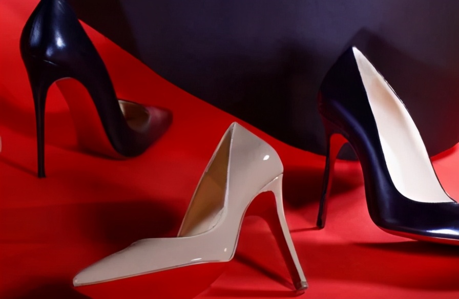 cl经典红底高跟鞋,cl红底高跟鞋展示