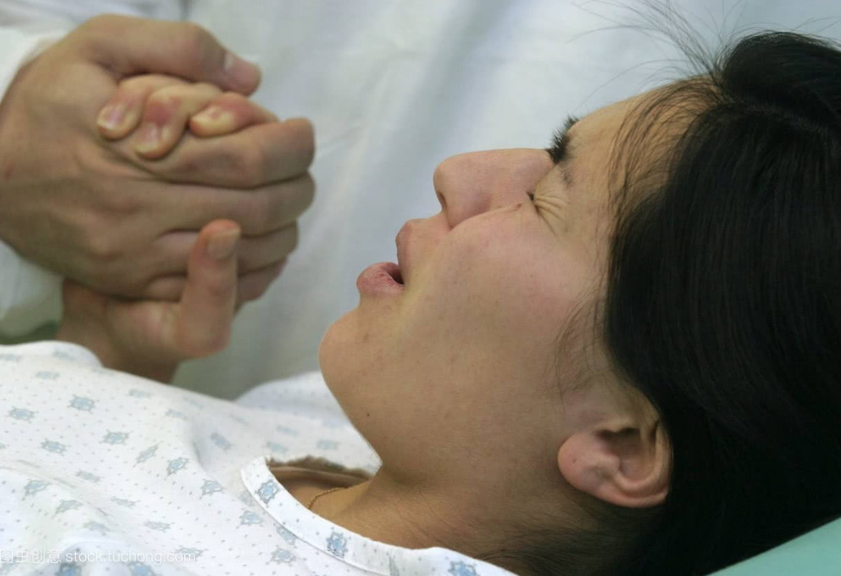 顺产痛到生不如死,顺产时妈妈有多痛