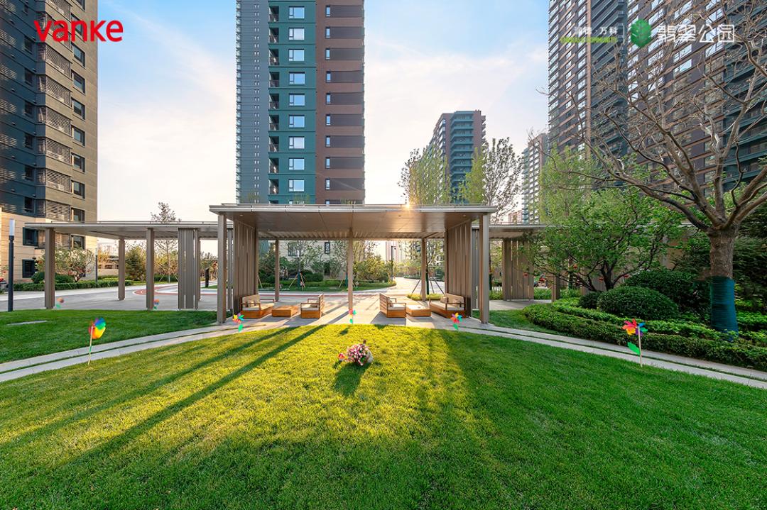 南京珠泉花园到万科翡翠公园,银川万科翡翠公园林溪花园