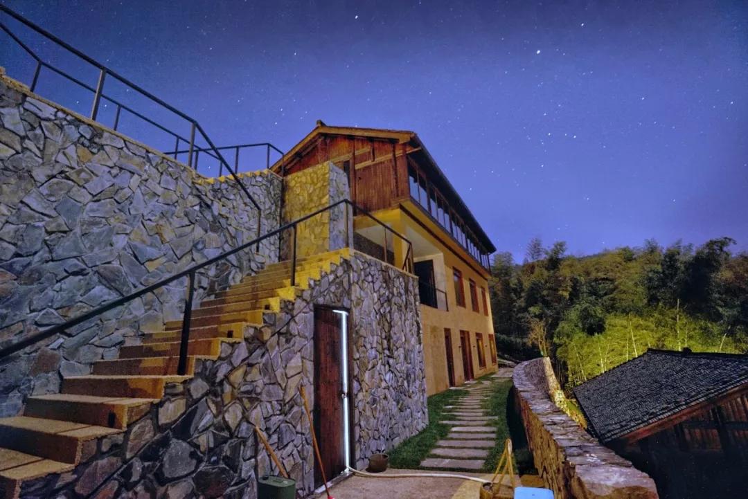 最美白衣战士,最美的白衣战士完整版