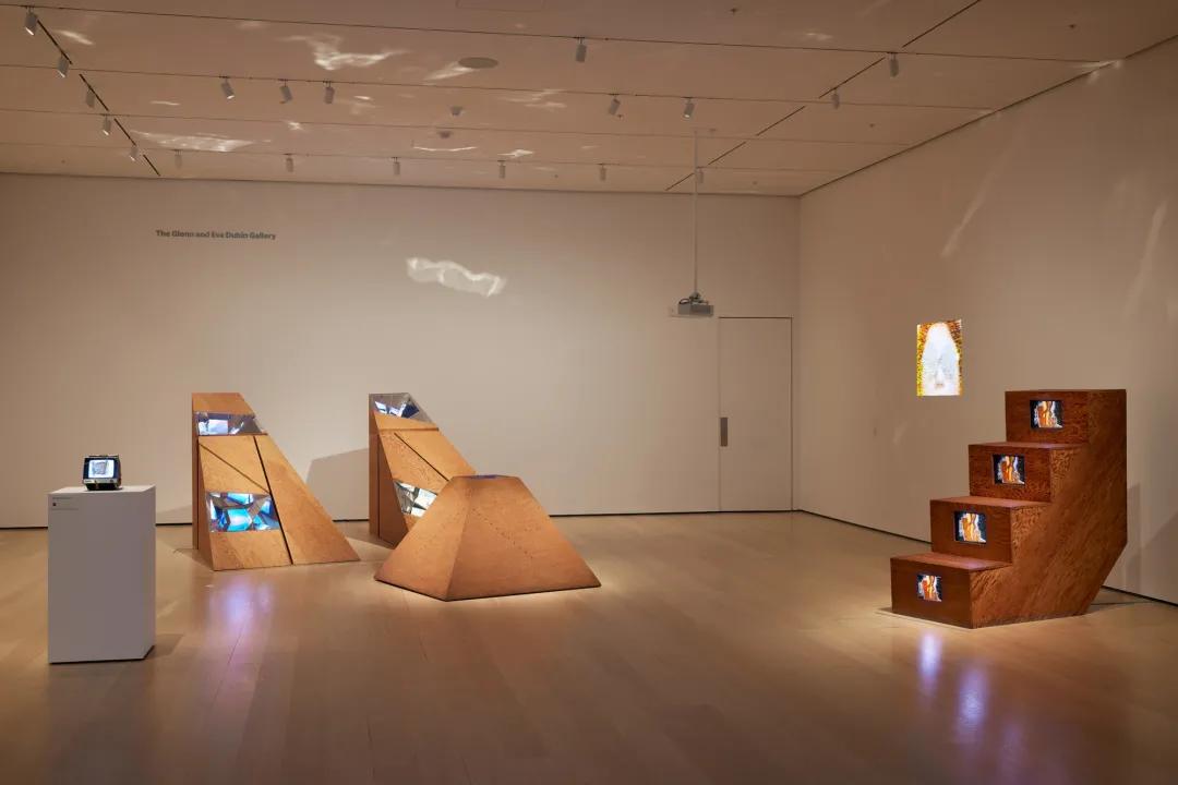 被忽视的录像先锋艺术家——MoMA新展，带来久保田成子“流动的现实”