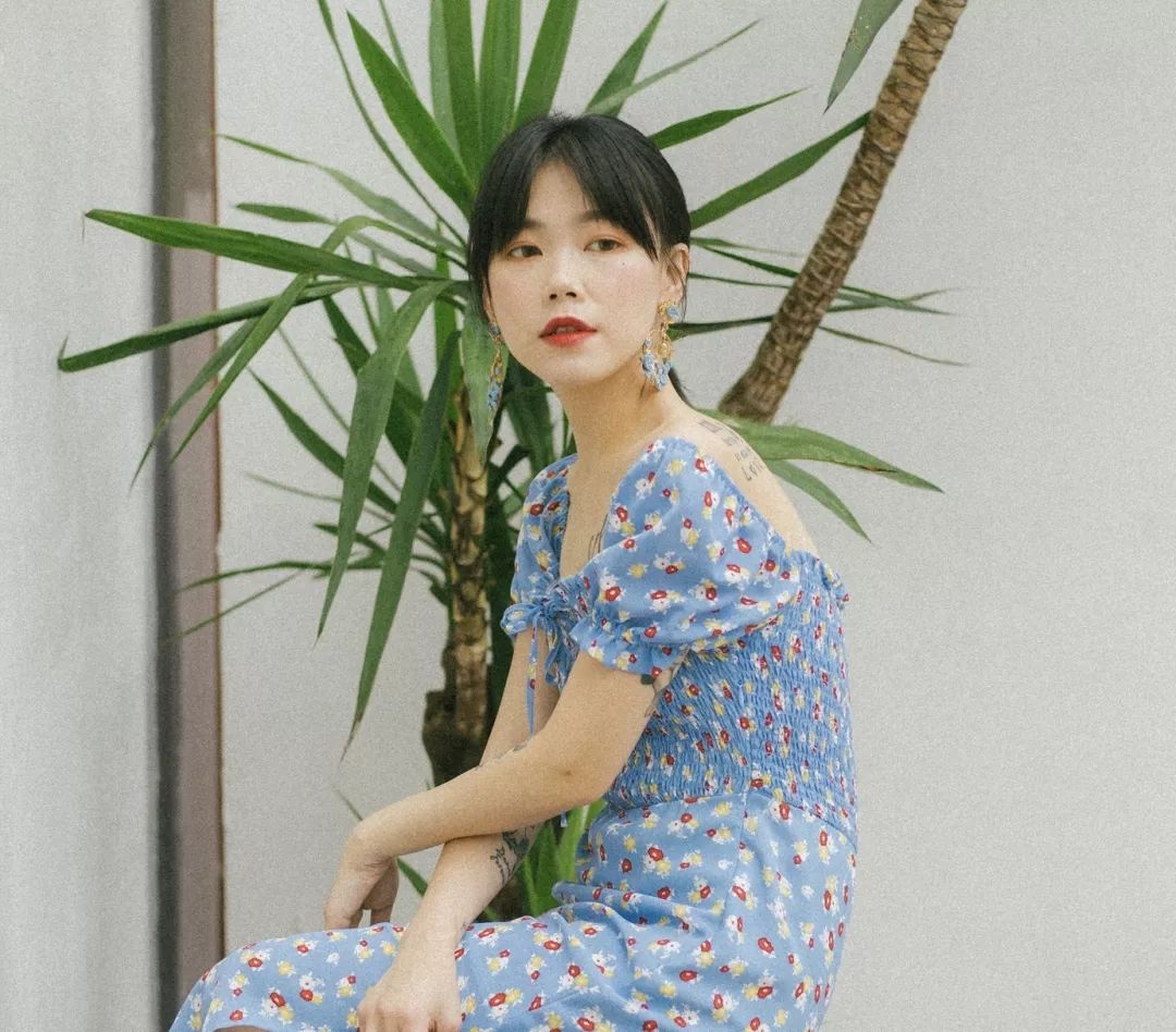 非常适合夏天的清凉眼妆,夏季比较适合的眼妆