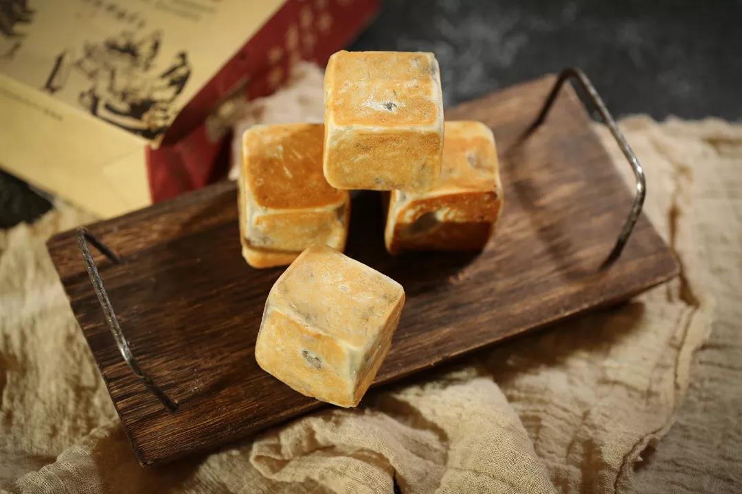 打卡网红仙豆糕香甜软糯的真好吃,网红糕点仙豆糕