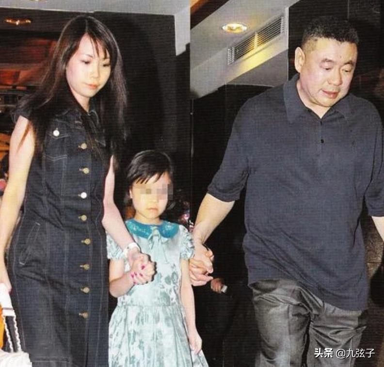 刘銮雄历任女友洪欣,甘比刘銮雄蔡少芬