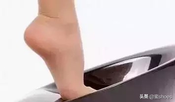 高跟鞋磨脚的诀窍,高跟鞋磨脚怎么打理
