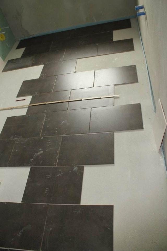 旧地砖拆除后能直接铺新瓷砖吗,旧地砖不拆能直接贴新的