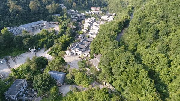 云髻山秋天图片,云髻山有雾凇吗