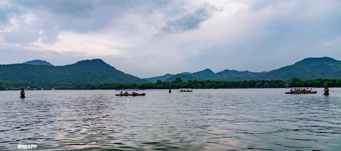杭州景点拍照攻略路线推荐,杭州西湖怎么拍好看的风景照