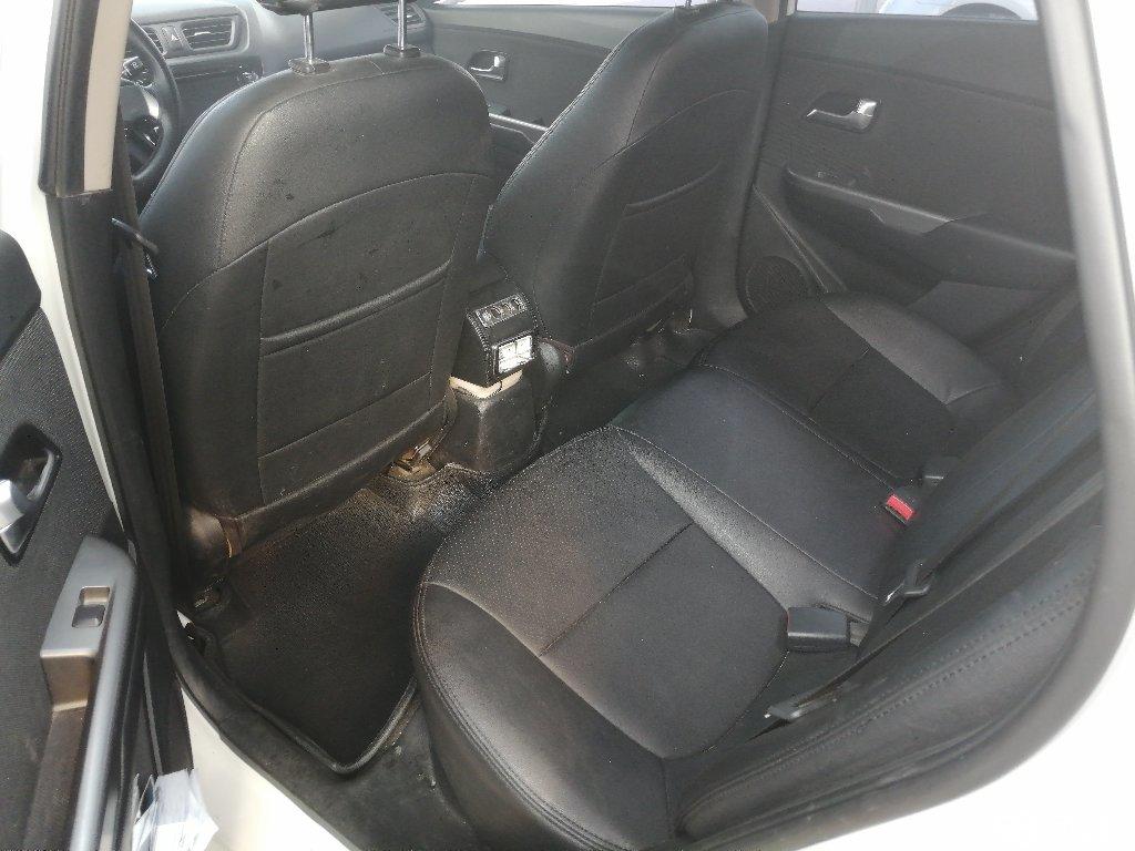 起亚k2价格表手动挡,13万起亚k2值得买吗