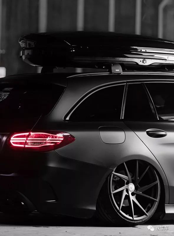 奔驰c旅行体验,开着奔驰c级车在路上