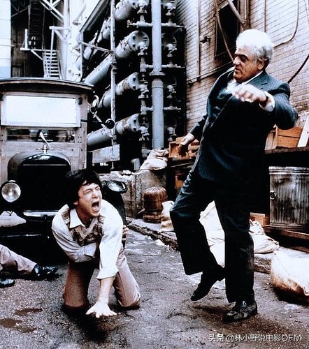 床上的马头是真的假的？桑尼挨了多少枪？好莱坞经典「教父」解密