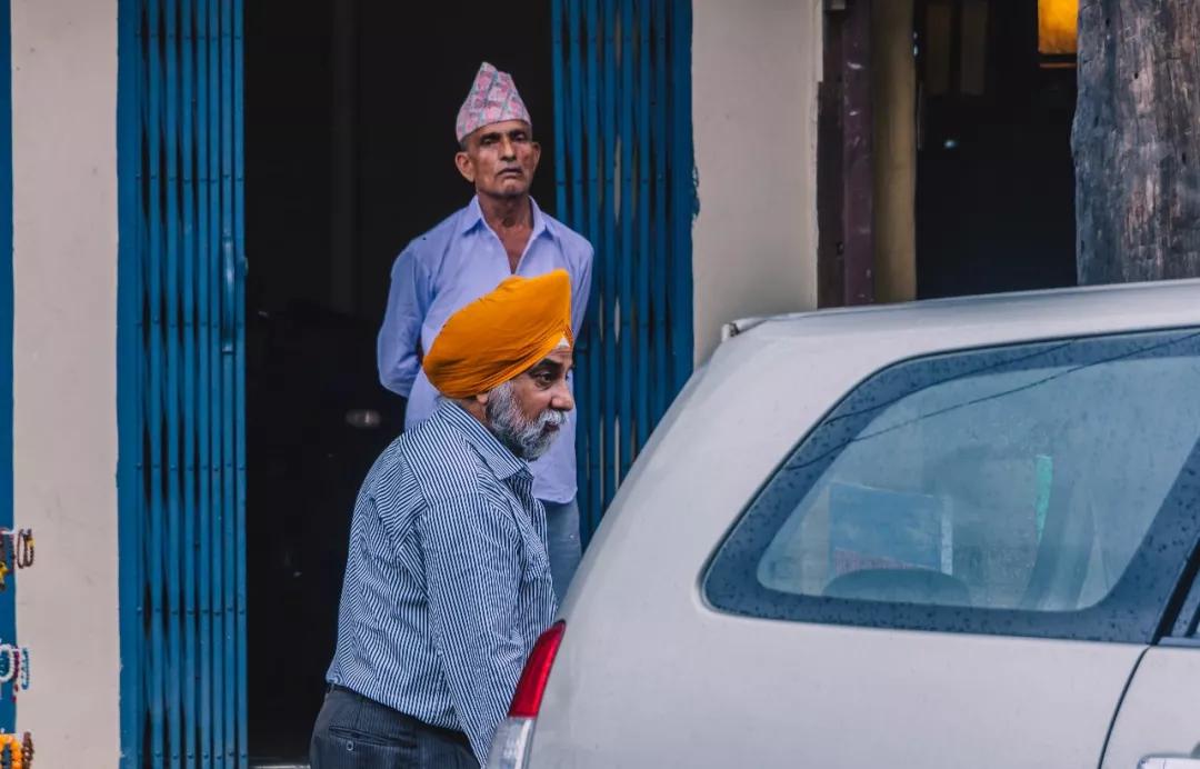 *局骗**和微笑,3000元带你体验双面尼泊尔