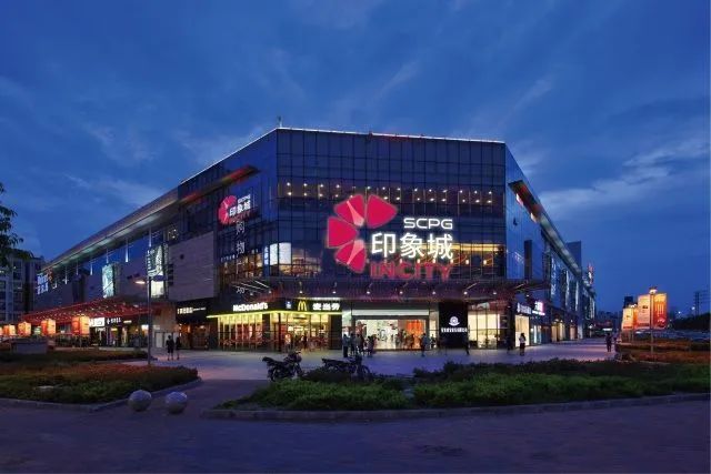 年销35.5亿，坪效深圳第一！这个商场凭什么？