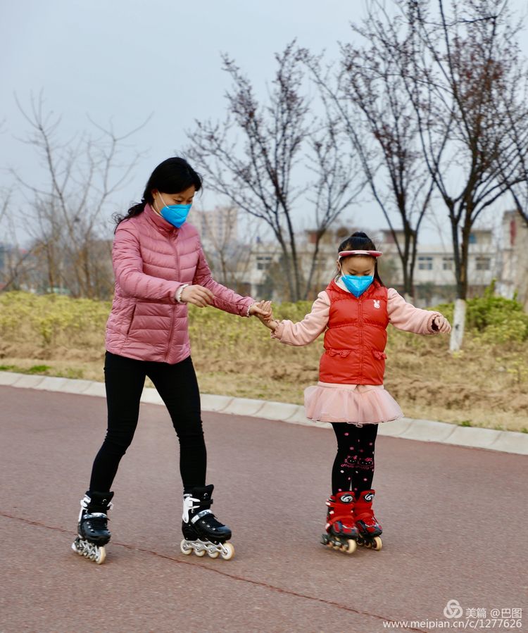 金色童年8张图片,金色的童年相片