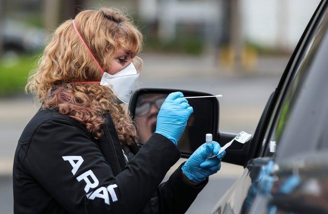 美多家医院禁员工擅自受访,忧形象受损,护士:很多医院都在说谎