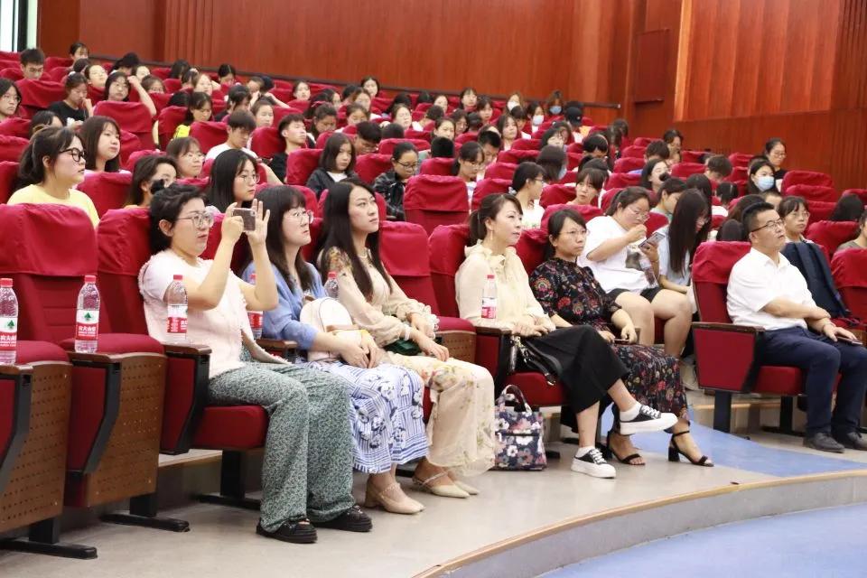 我敢闯我会创新心得体会,敢闯敢创敢干